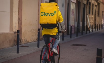 "Glovo" افتتحت مركز تدريب جديد لمندوبي التوصيل في مصر الجديدة