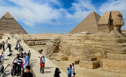 ممشى بطول 2 كيلو متر بيربط بين الأهرامات والمتحف المصري الجديد