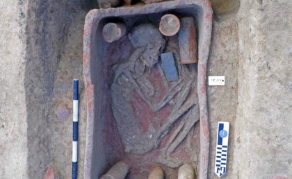 اكتشاف 83 مقبرة بمنطقة آثار كوم الخلجان بالدقهلية