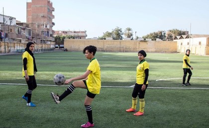 القليوبية عملت أول دوري لكرة القدم النسائية بين طالبات المدارس