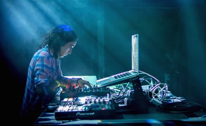 حوار مع "سما" أول DJ تلعب Techno في فلسطين