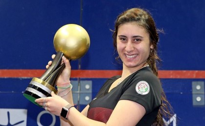 نور الشربيني فازت بجائزة أفضل رياضي عربي في العالم
