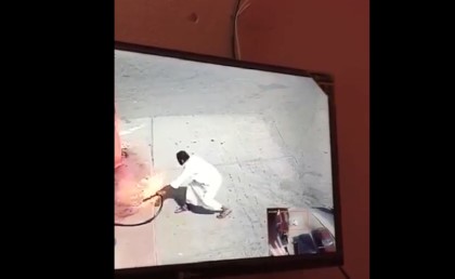 فيديو: سعودي ولَّع في محطة بنزين في مكة 