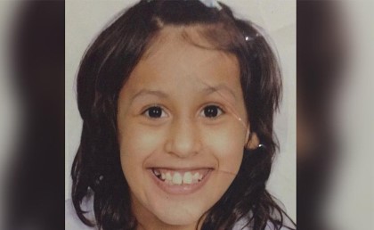 طفلة سعودية عندها شلل رباعي بتكتب على الآيباد وبتعمل معارض فنية